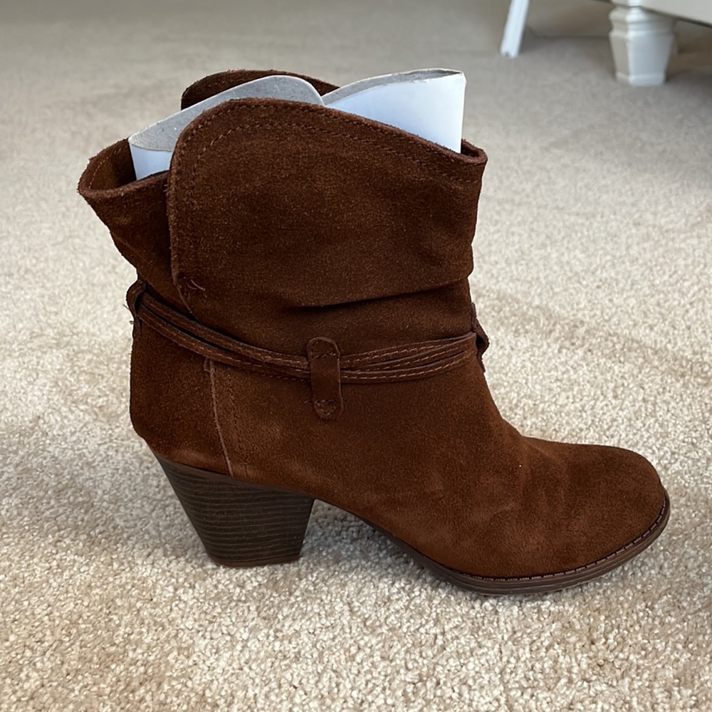 Mia Suede booties - Picture 5 of 15